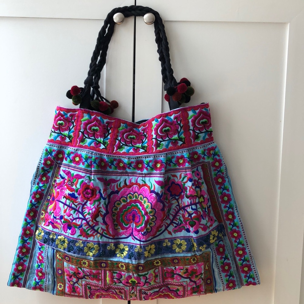 Vibrant XL tote